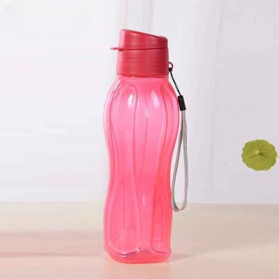 Gourde Pure 1 L – Bouchon sécurisé et anneau de transport variable rouge- Soiflex