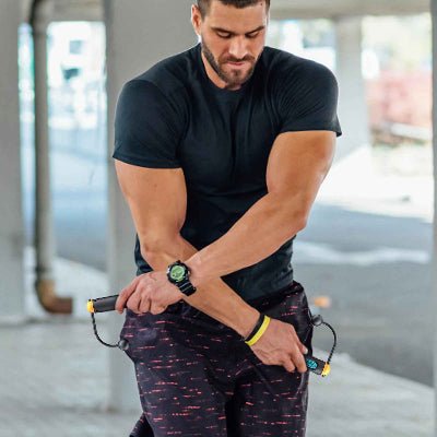 Corde a sauter sans corde Pulsion homme saute
