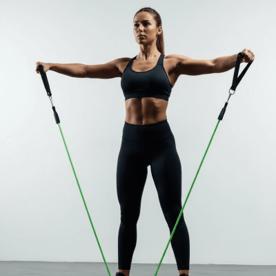 Elastique sport Boost 150 lb – Idéal CrossFit et musculation - femme tire elastique avec pied Soiflex