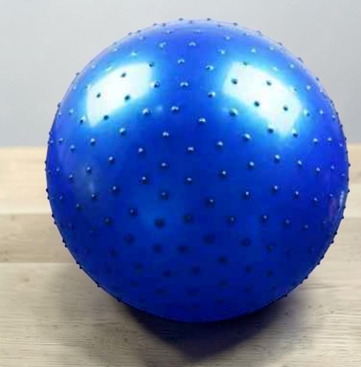 Swiss Ball Nila 65 cm à picots massant - variable bleu- Soiflex