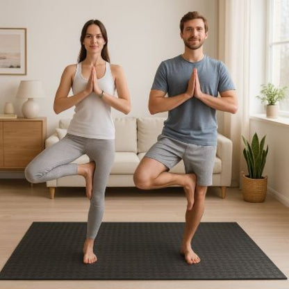 Tapis de gym Koa 10 mm antidérapant pour entraînement et fitness -homme femme debout sur tapis Soiflex