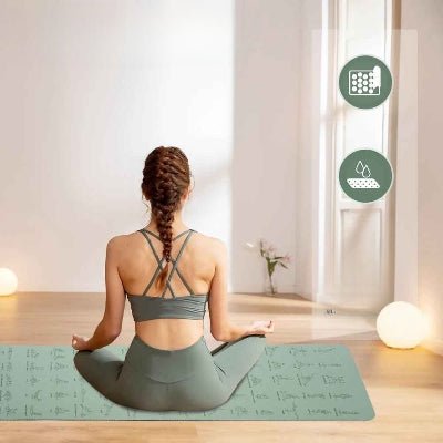 Tapis yoga Opal fille assise par terre