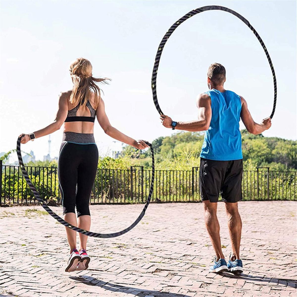 Corde a sauter lourde Cobra 3 lb, 25 mm en polyester un couple saute a la corde a lexterieur- Soiflex
